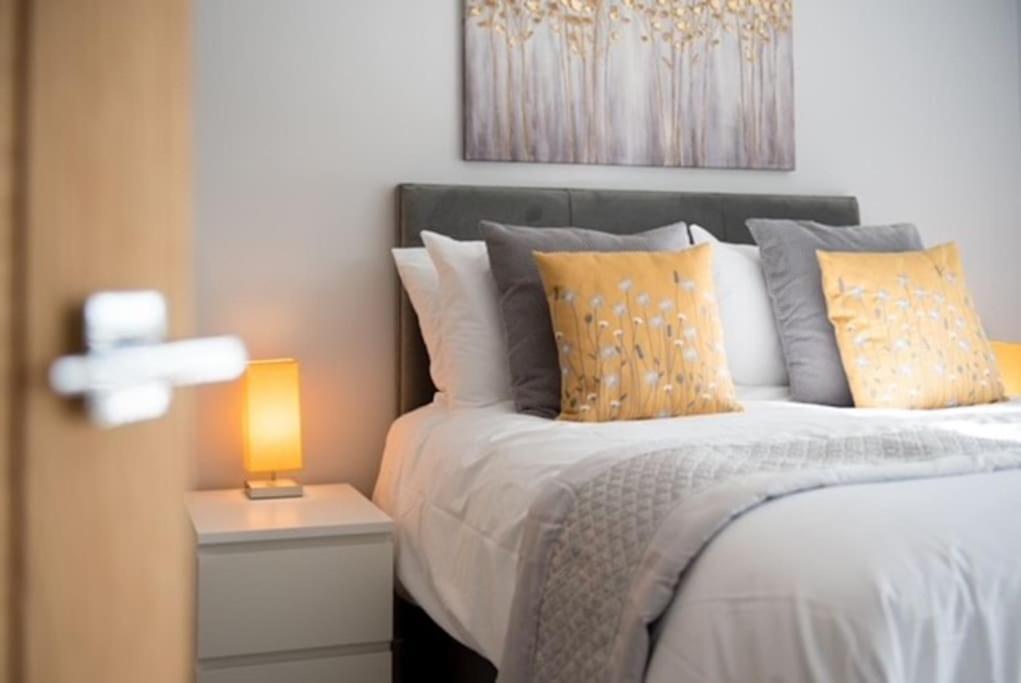 Beautiful, Spacious 1 Bed Flat Brentwood Exterior foto